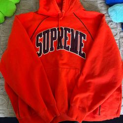 Supreme Authentic Hoodie Size XL