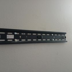 58" HISENSE SMART TV