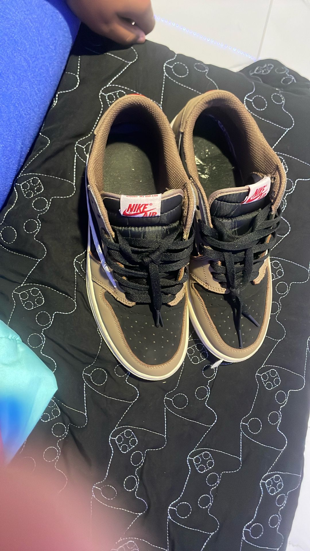Travis Scott Jordan 1 Lows