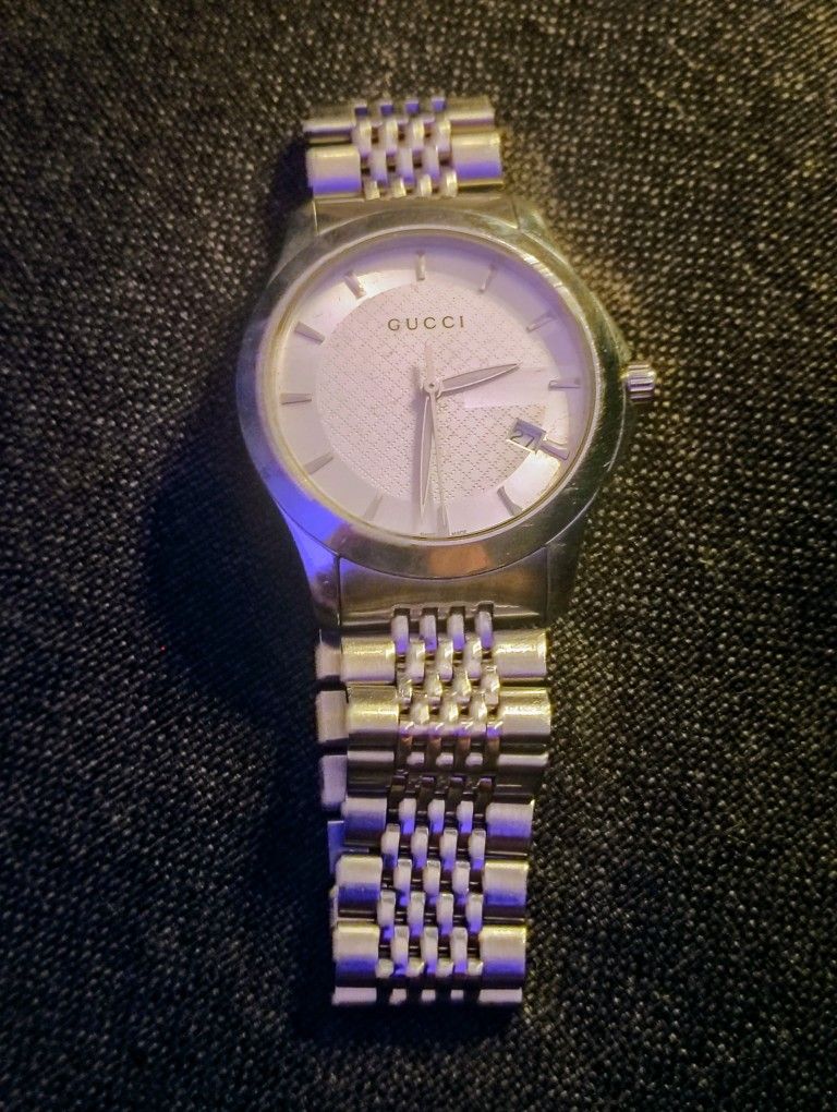 Gucci G-Timeless Watch