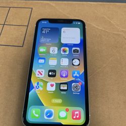 Iphone XR 128GB AT&T Cricket Only