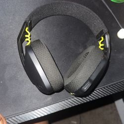Logitech G435 LIGHTSPEED headset BLUETOOTH