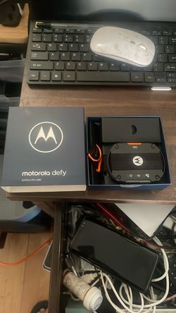 Motorola defy satellite masager