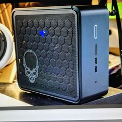 Intel NUC9 Gaming PC