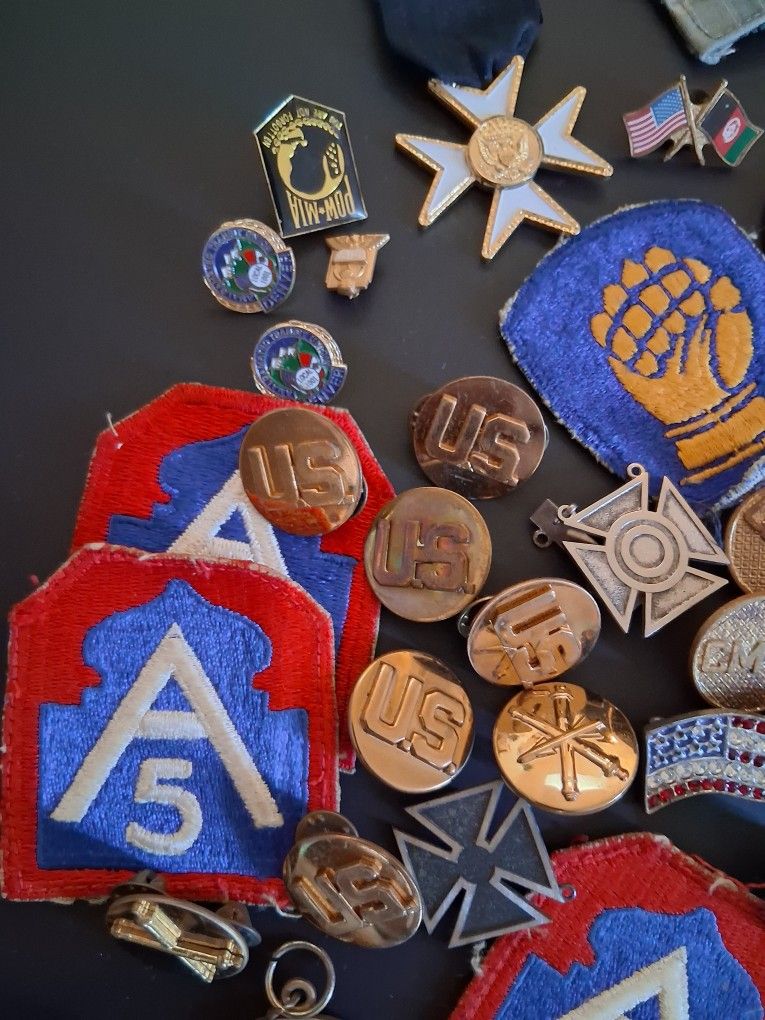 Military Pins