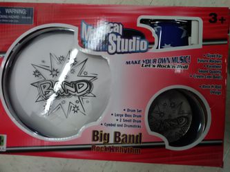 Musical Studio Kids Play Drum Set New in Box Ages 3+