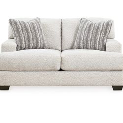 Loveseat 