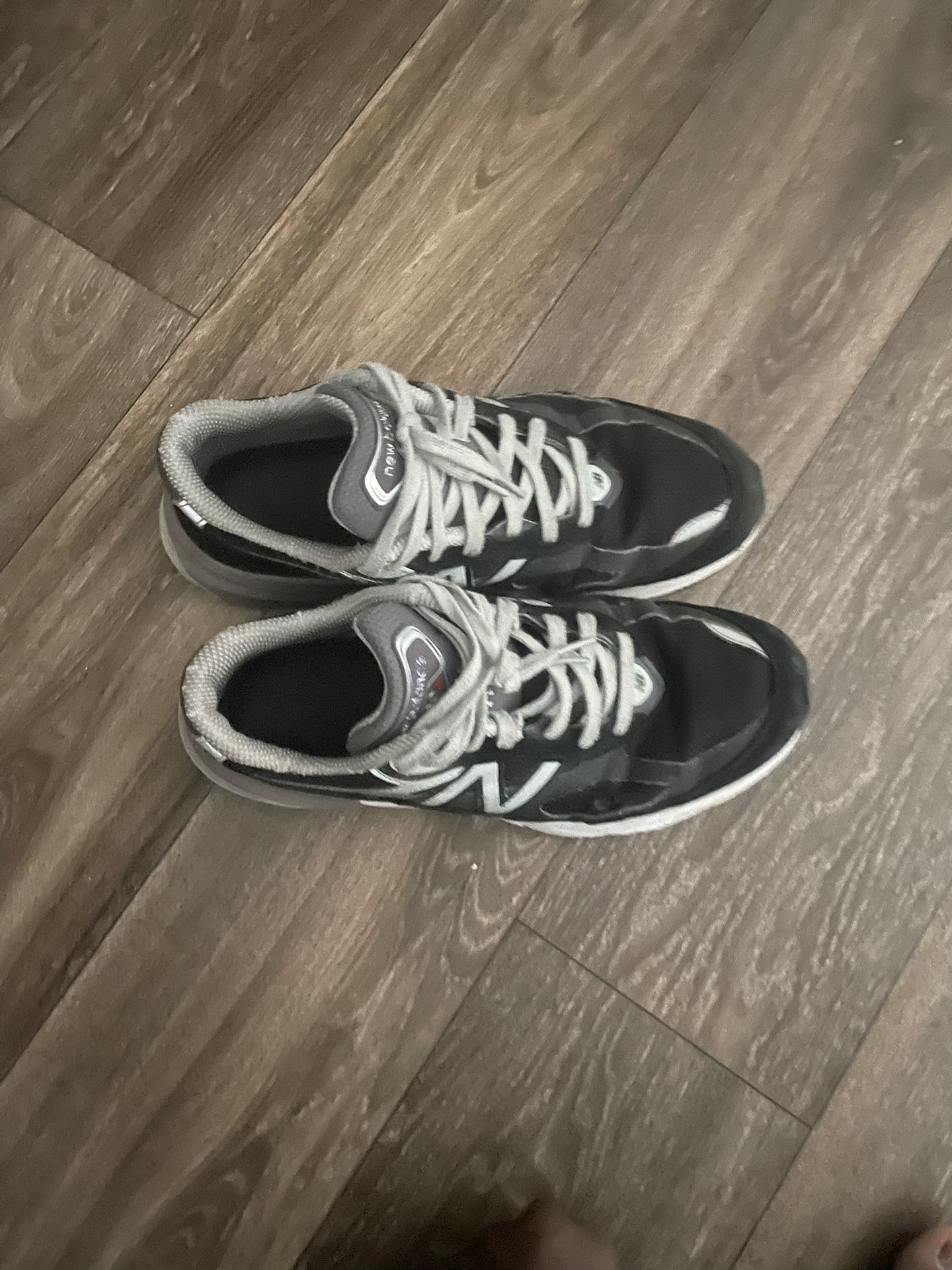 New Balance 990