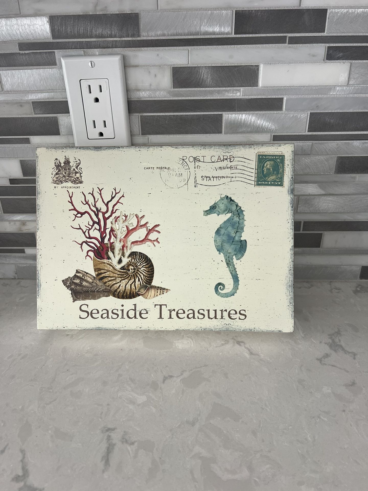 Seaside treasures wood box - seahorse -