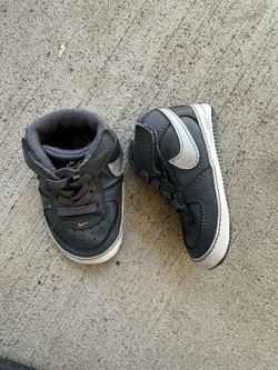Nike Air Force 1 (CB) Crib Dark Grey Mtllc Silver White Size 4c Toddler