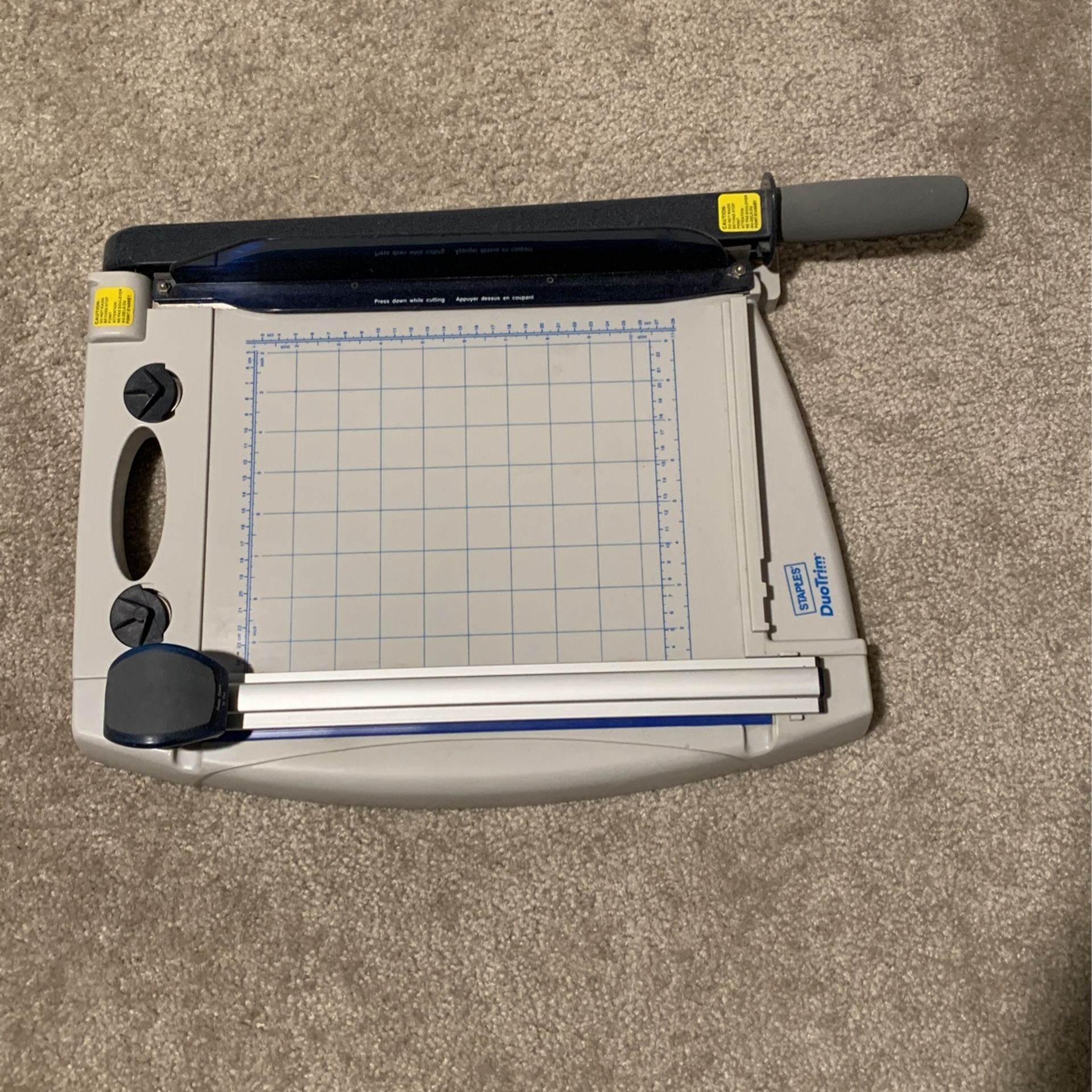 Staples DuoTrim Paper Cutter