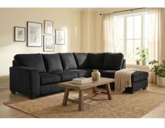 NEW  black sectional! FREE DELIVERY 🚚