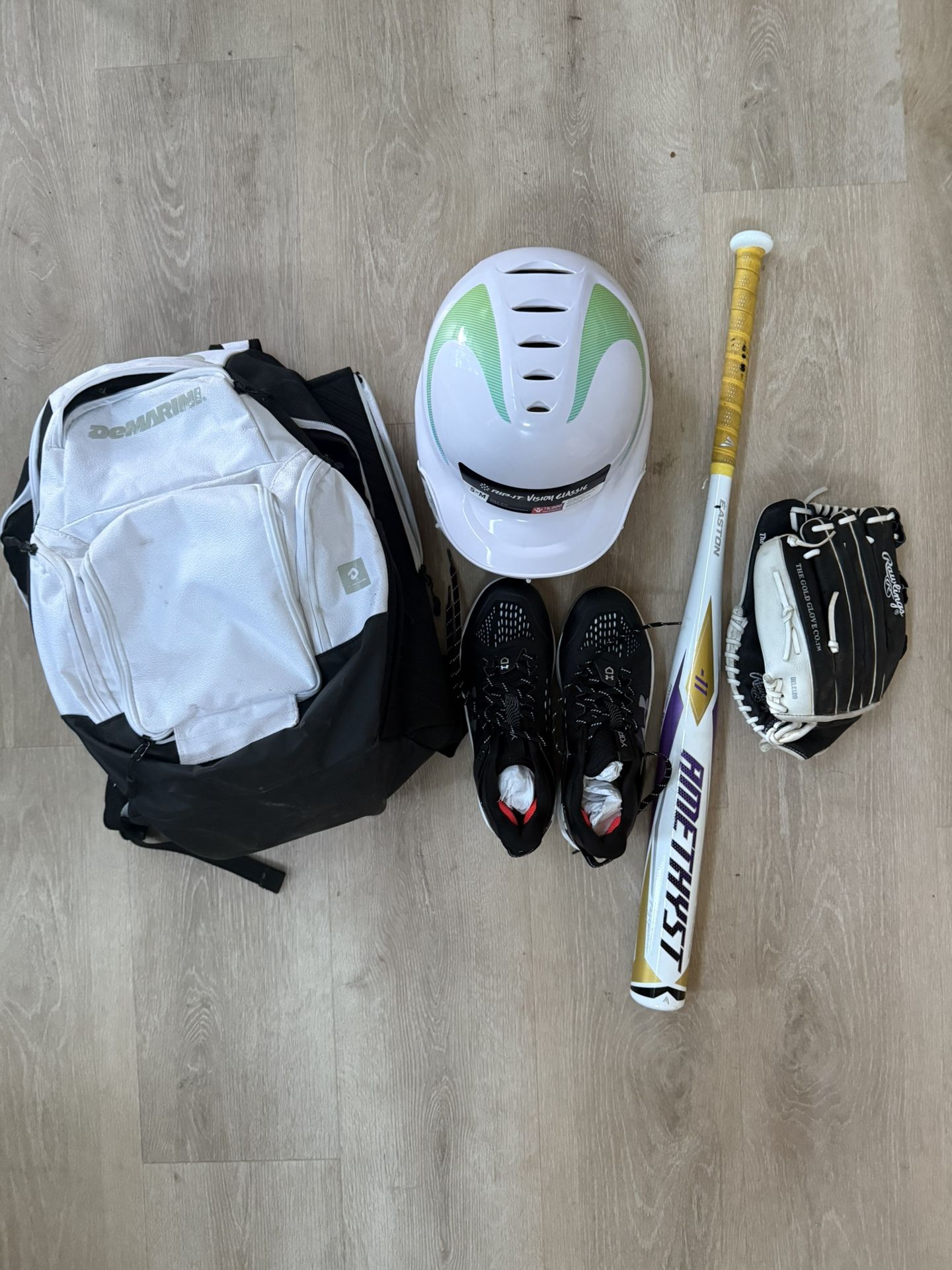 Brand New Girls Softball Equipment