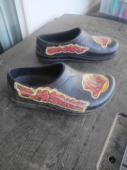 Shoe