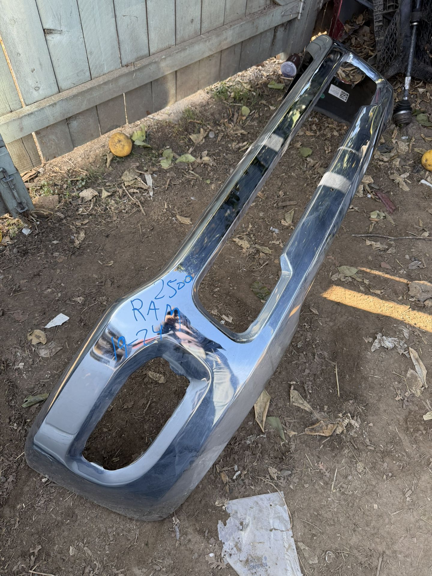 Bumper Dodge RAM 2022