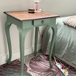 Shabby Chic Side Table 