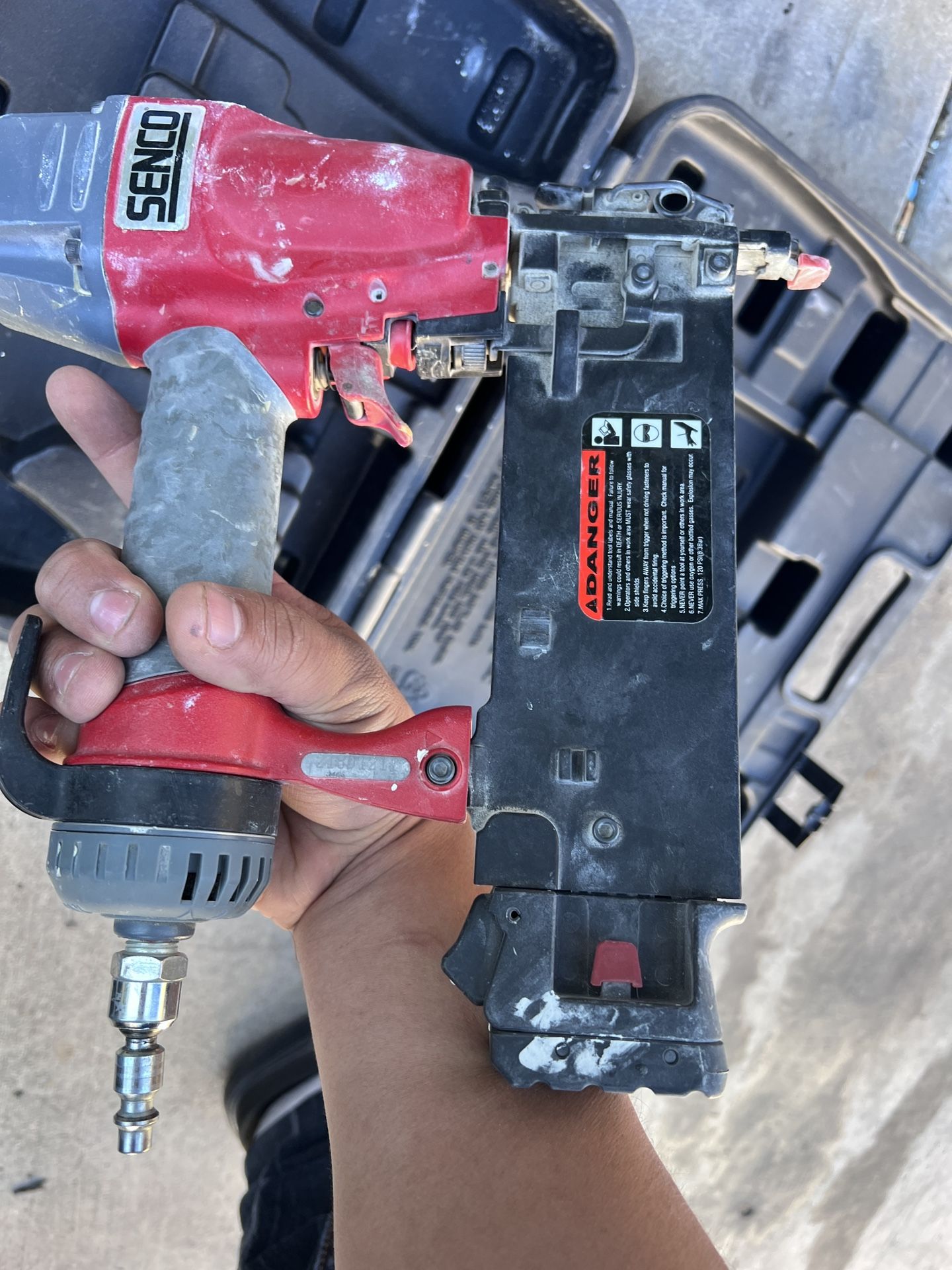 Senco Gun Nailer
