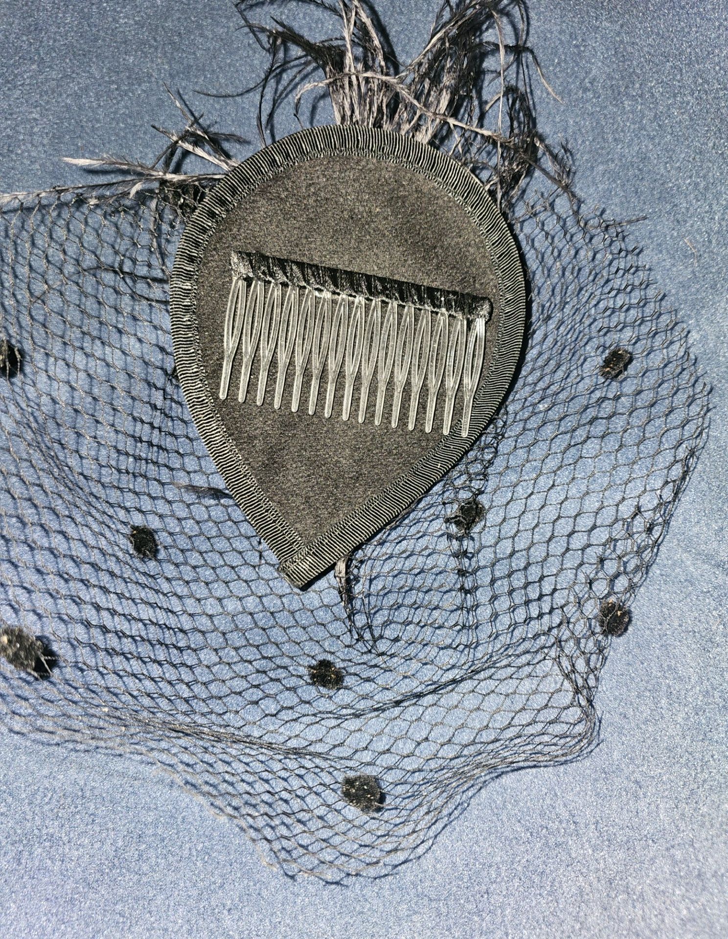 VINTAGE BLACK FLOWER FASCINATOR- LIKE NEW 