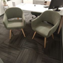 Contemporary Lounge Chair | Saron