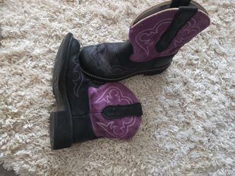 Girls ariat boots