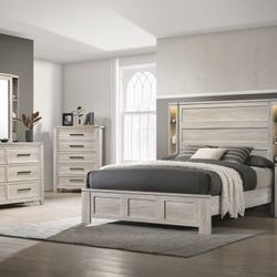 5PC QUEEN BED SET 