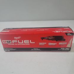 Milwaukee 3/8 ratchet