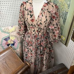 Jessakae Floral Dress Size Medium
