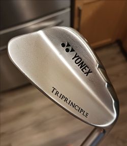Golf Club Right-Handed Yonex TRIPINCIPLE 59 Degree LOB Wedge Graphite Shaft Standard Grip Japan Import  NEAR MINT CONDITION