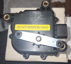 Brand New Dorman 911-912 Intake Manifold Runner Control Valve