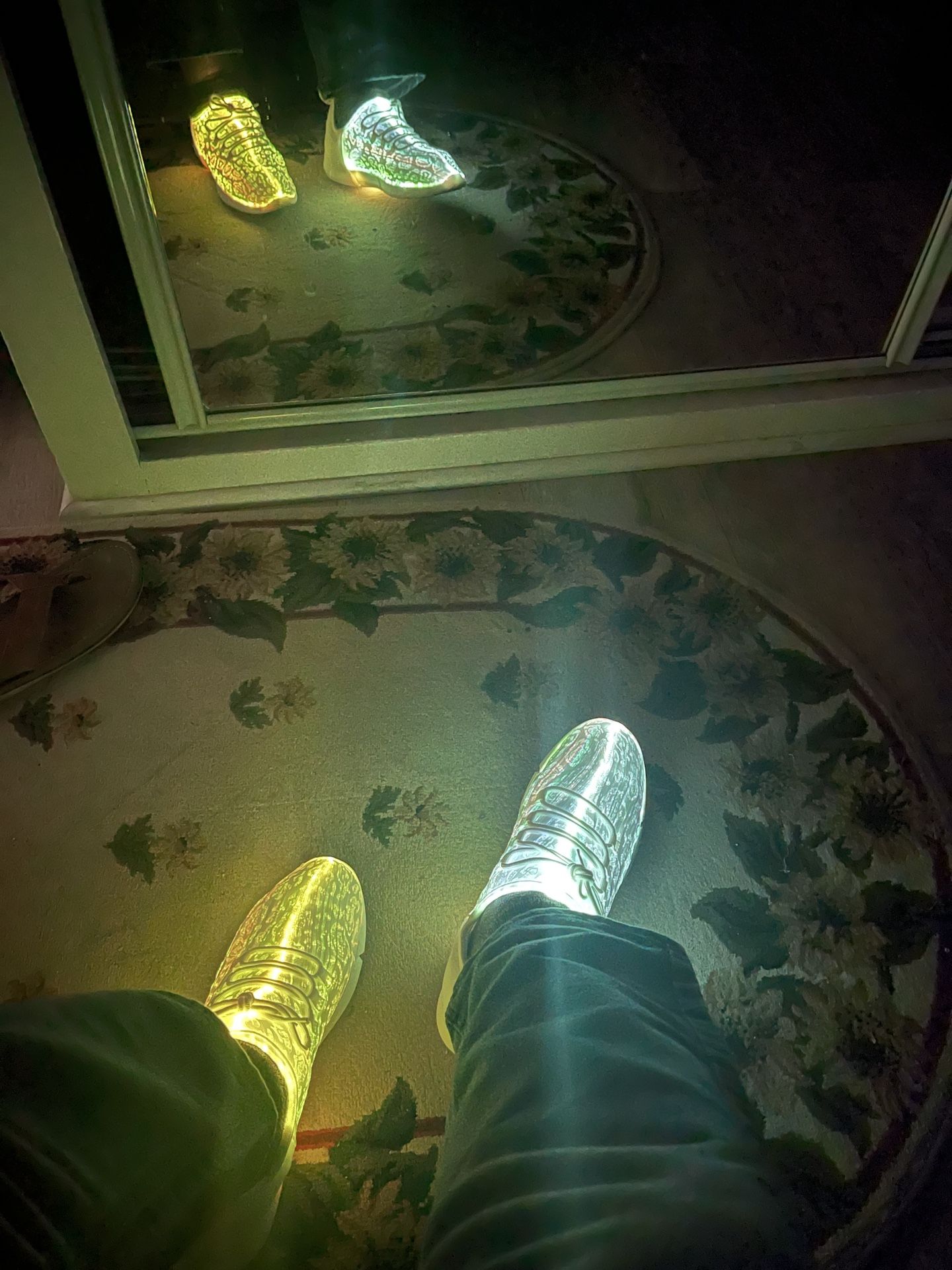 Men’s New LED Light Up Shoes Size 11.5 And 12