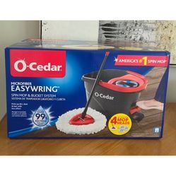 O-Cedar Mop Easy Wring & Bucket System with 3 Bonus Mop Heads - New