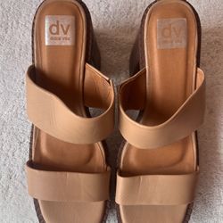 DV Dolce Vita Women's Zillee Platform Sandals