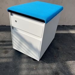 Steelcase BF Filing Cabinet 