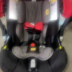 Doona Car seat 