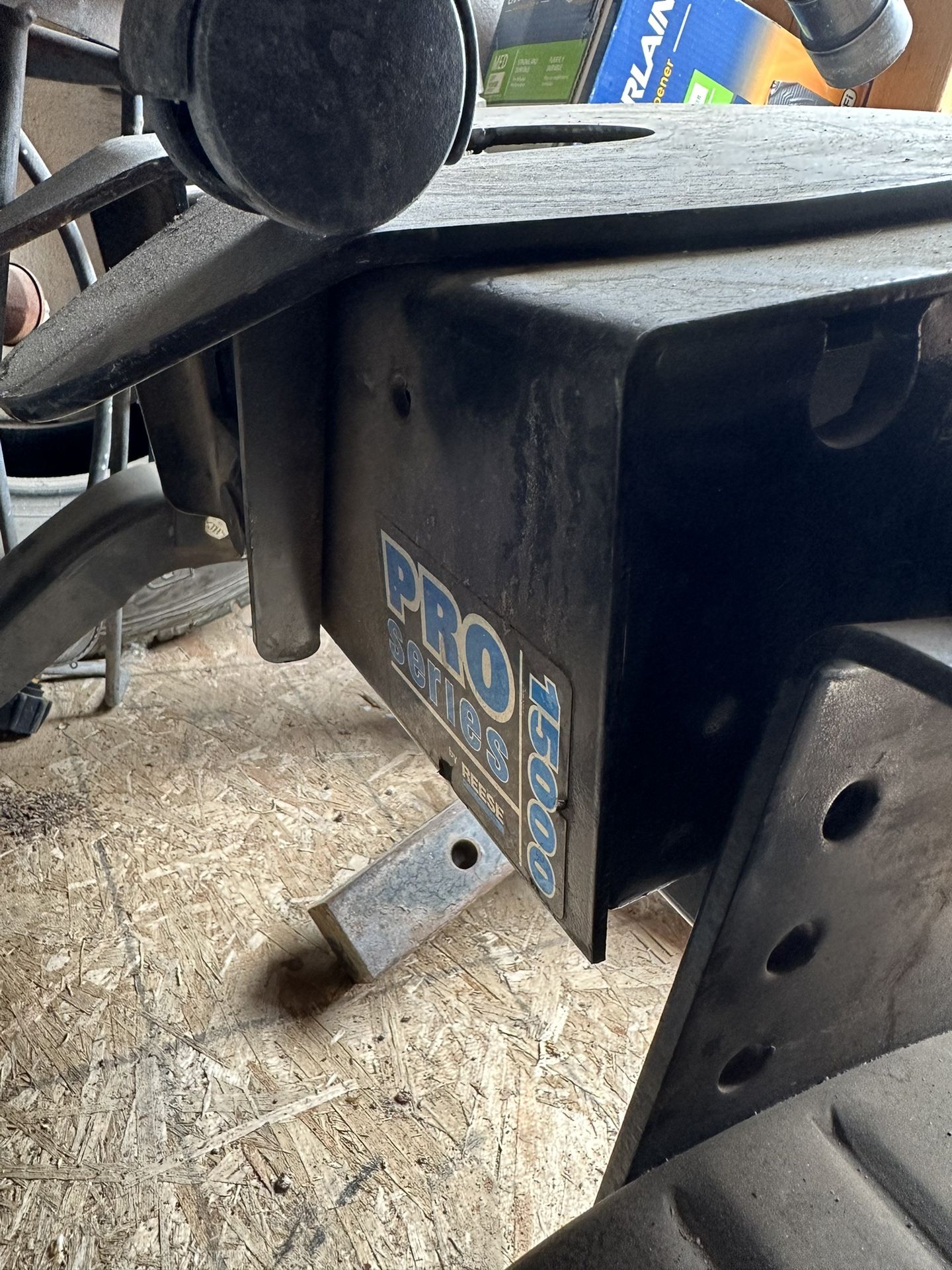 Reese 15k 5th Wheel Hitch