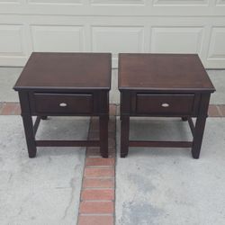 Side/End Tables Pre-owned Good Condition, Please Read The Description,  *Lot Of 2*