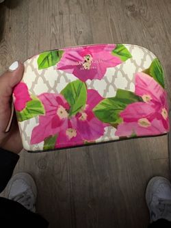 Small makeup bag