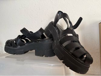 Fisher man sandals