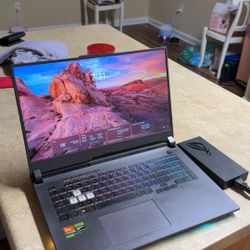 Gaming Laptop Asus Rog Strix G17