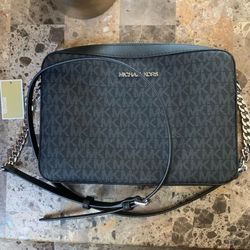 Michael Kors Jet Set Item Crossbody