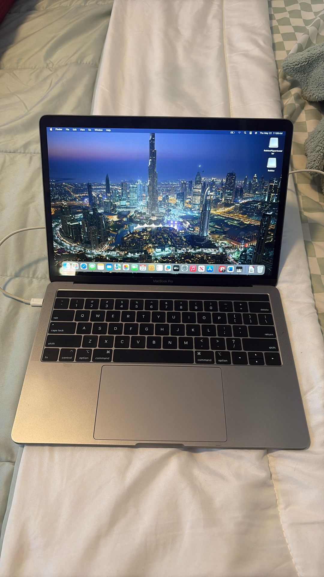 Mac Book 16 Pro