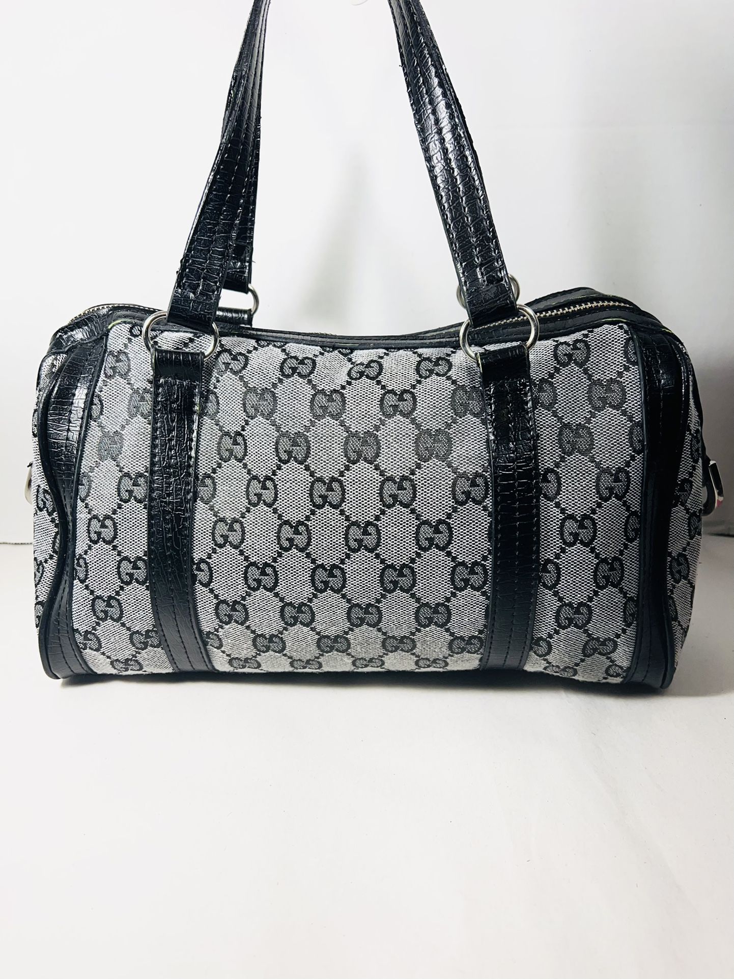 Authentic classic Gucci handbag