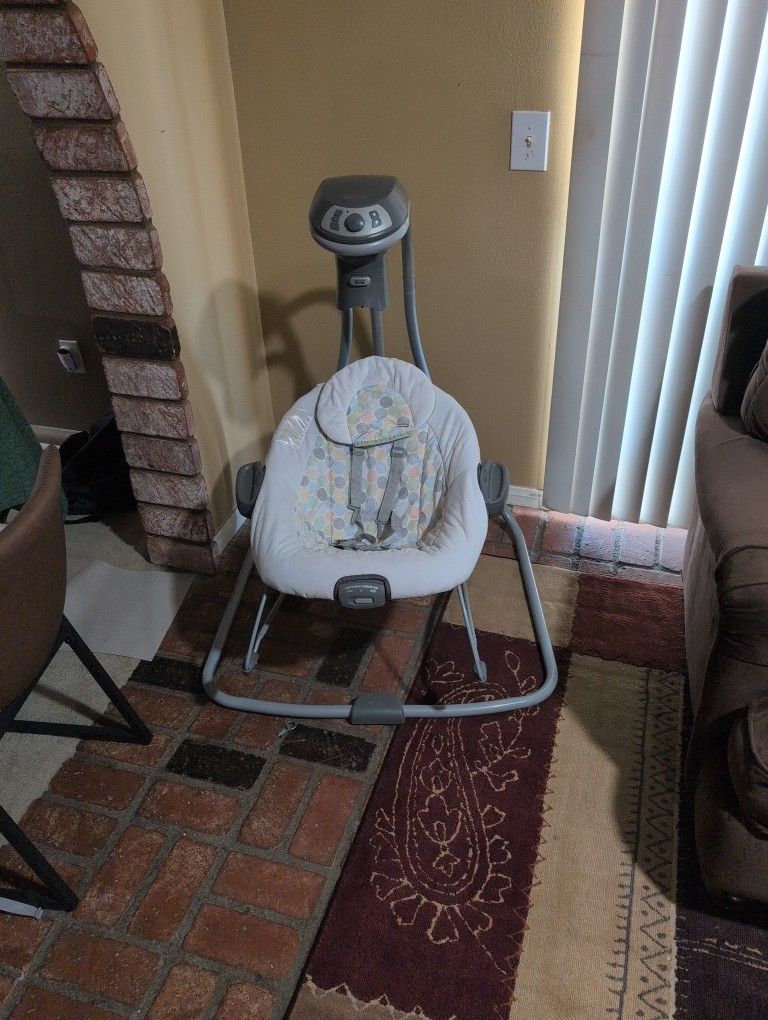Graco Baby Swing And Bouncer
