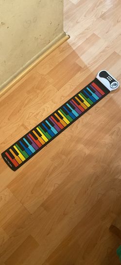MUKIKIM Rock and Roll It - The Original Rainbow Piano. Roll Up Flexible Piano Keyboard for Kids /