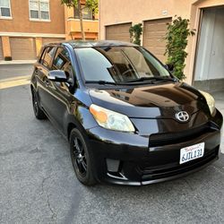 2010 Scion xD