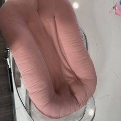 Snuggle Me Baby Lounger