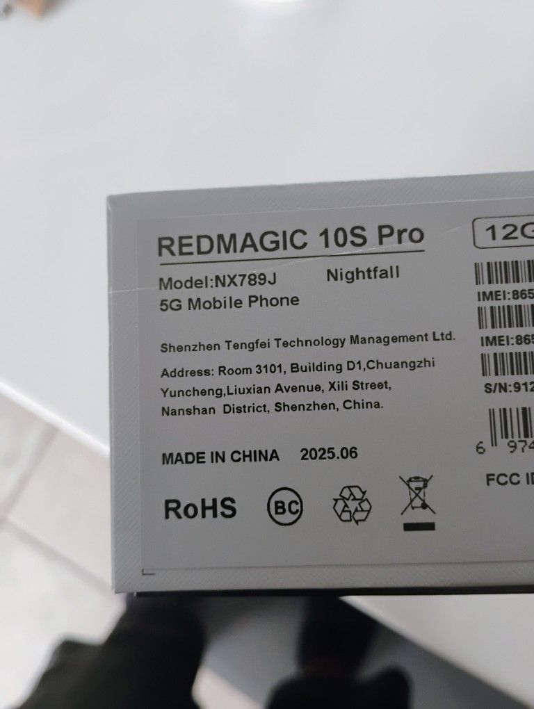 Red Magic 10s Pro Android Phone For Gaming Also NEW