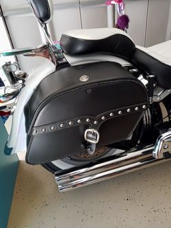 Vikining motorcycle saddlebags