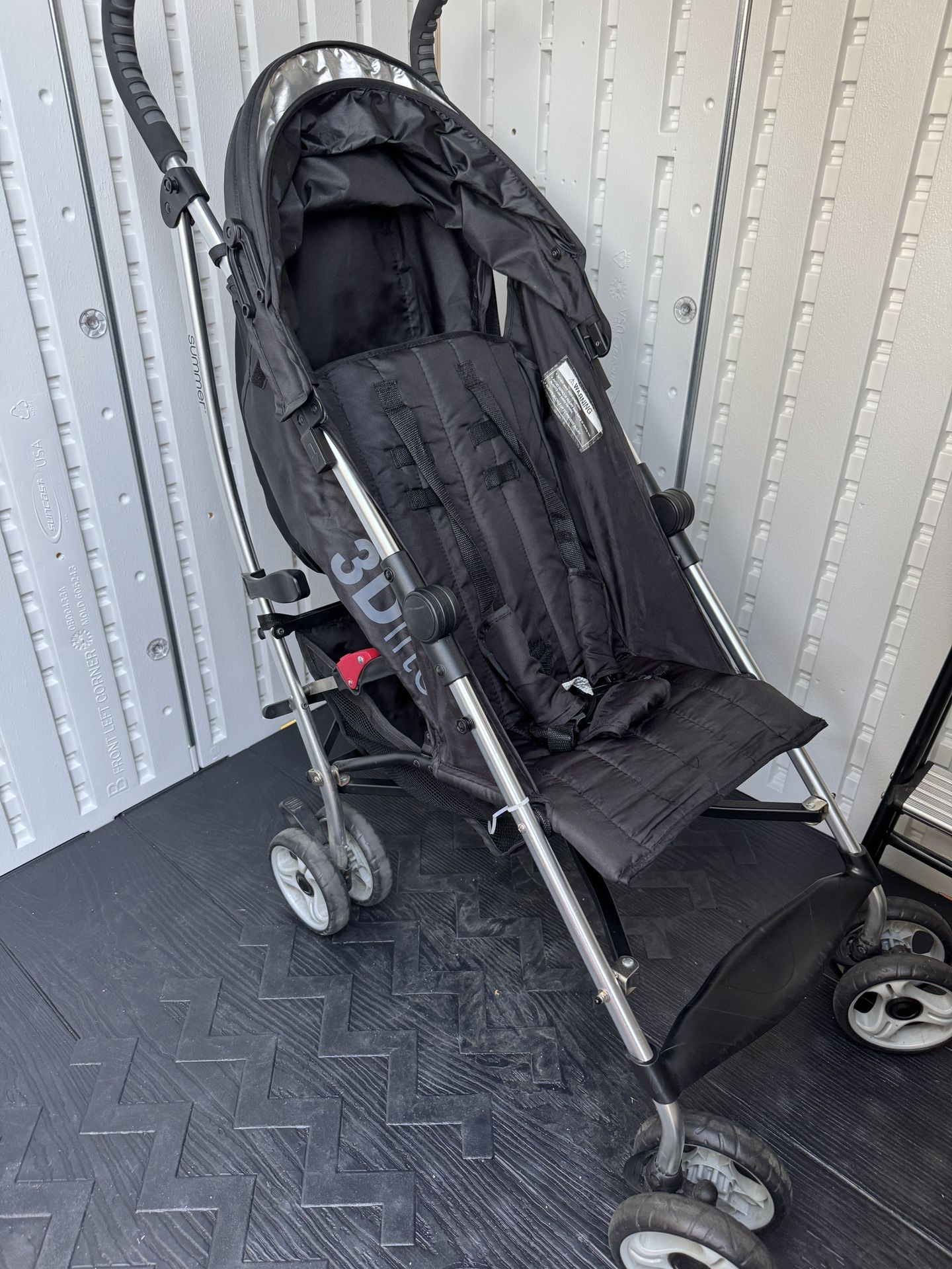 3D Lite Stroller