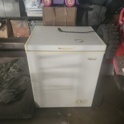 Magic Chef Deep Freezer 